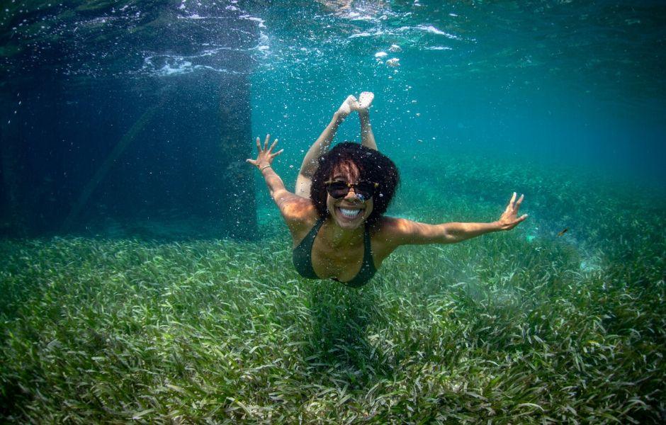 Scientists of Color: The Marine Biologist Making Waves in the Ocean’s Future - Dermafirm USA