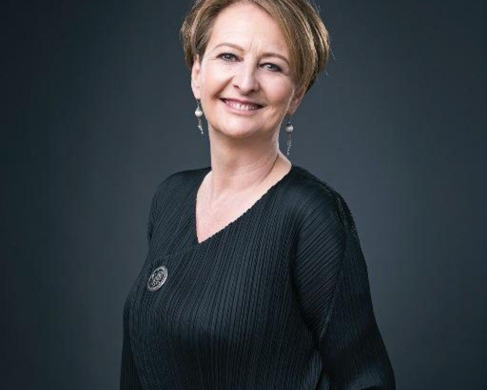 Spotlight: Insights from Edwina Dunn - Dermafirm USA