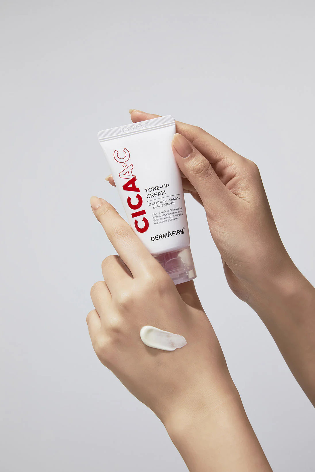 CICAA.C Essence Toner & Tone-Up Cream